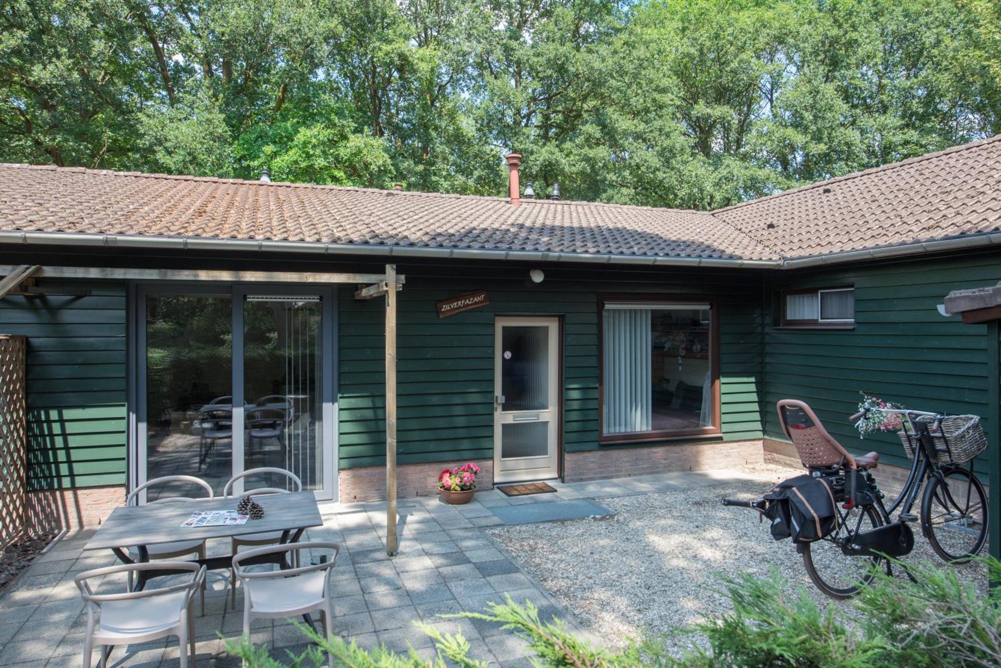Heesch Vakantiepark Zevenbergen מראה חיצוני תמונה