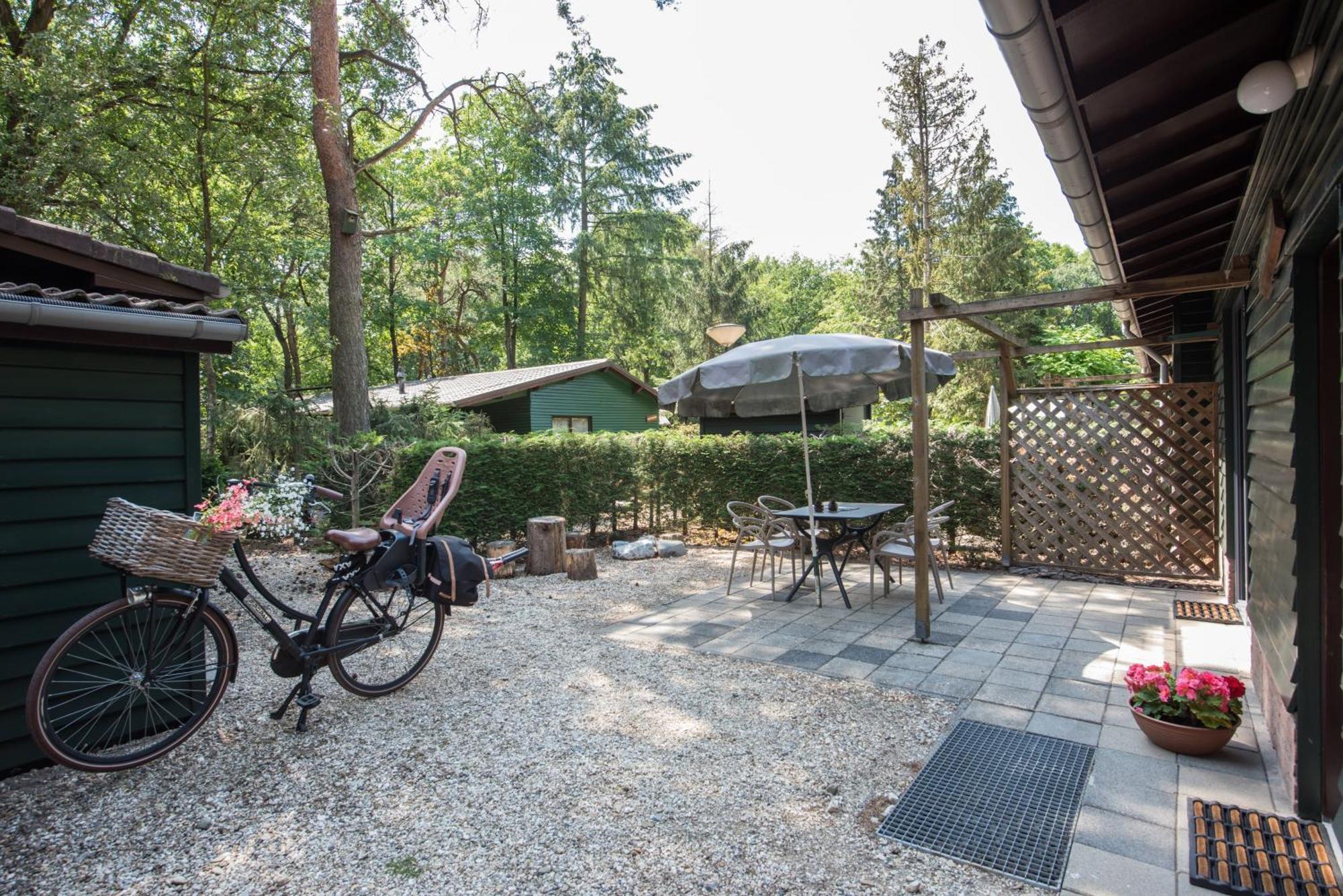 Heesch Vakantiepark Zevenbergen מראה חיצוני תמונה