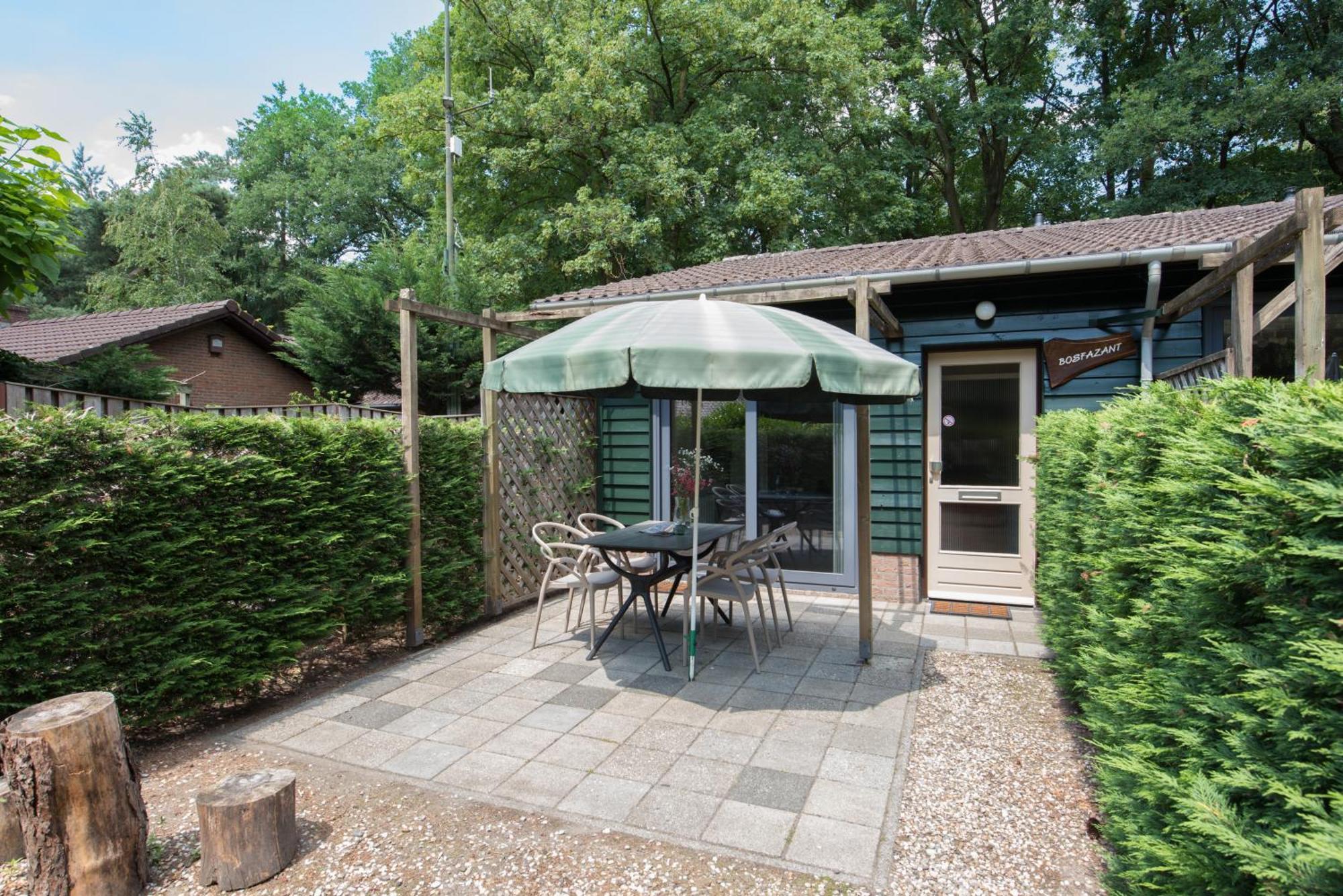 Heesch Vakantiepark Zevenbergen מראה חיצוני תמונה
