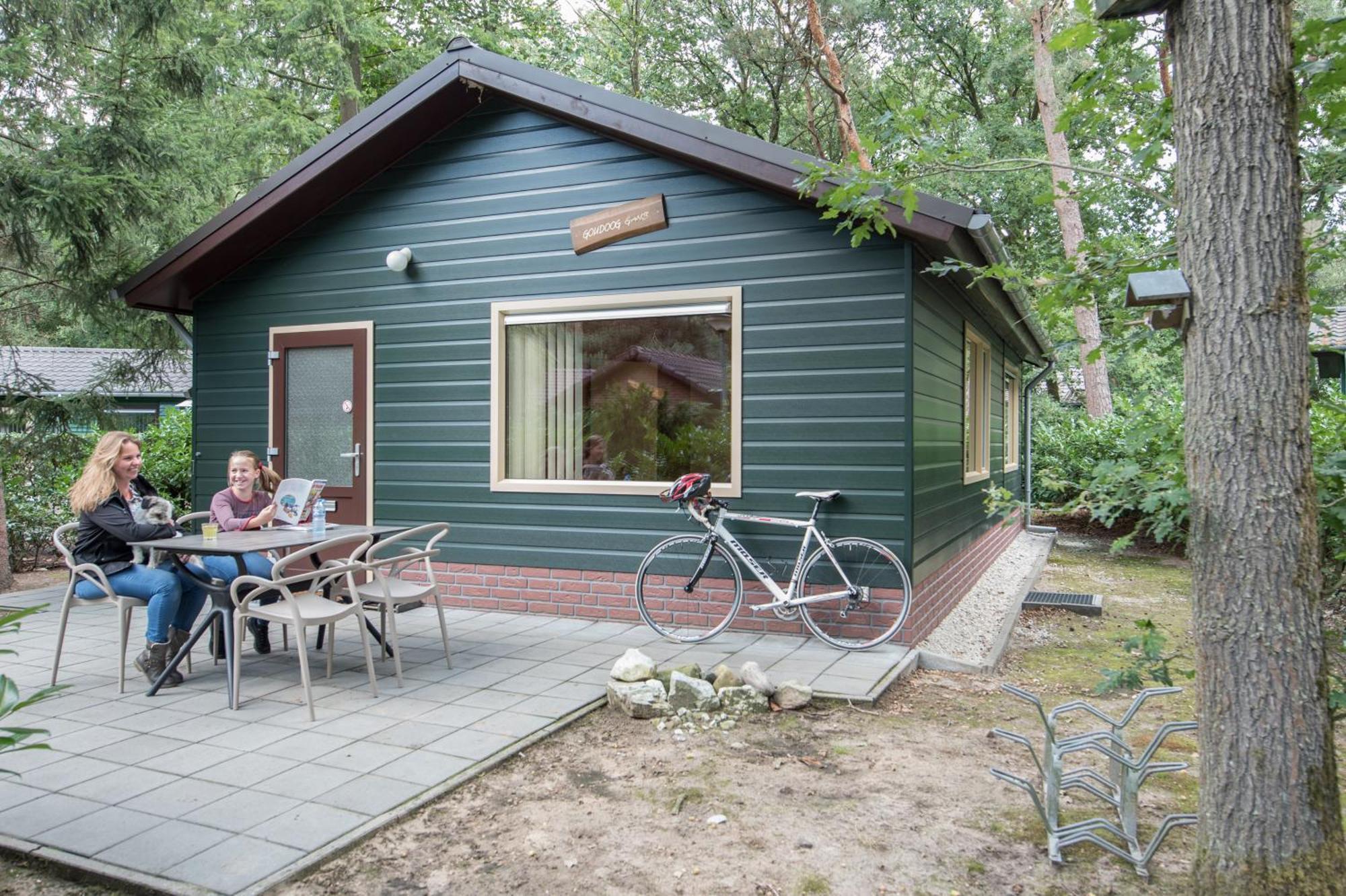 Heesch Vakantiepark Zevenbergen מראה חיצוני תמונה