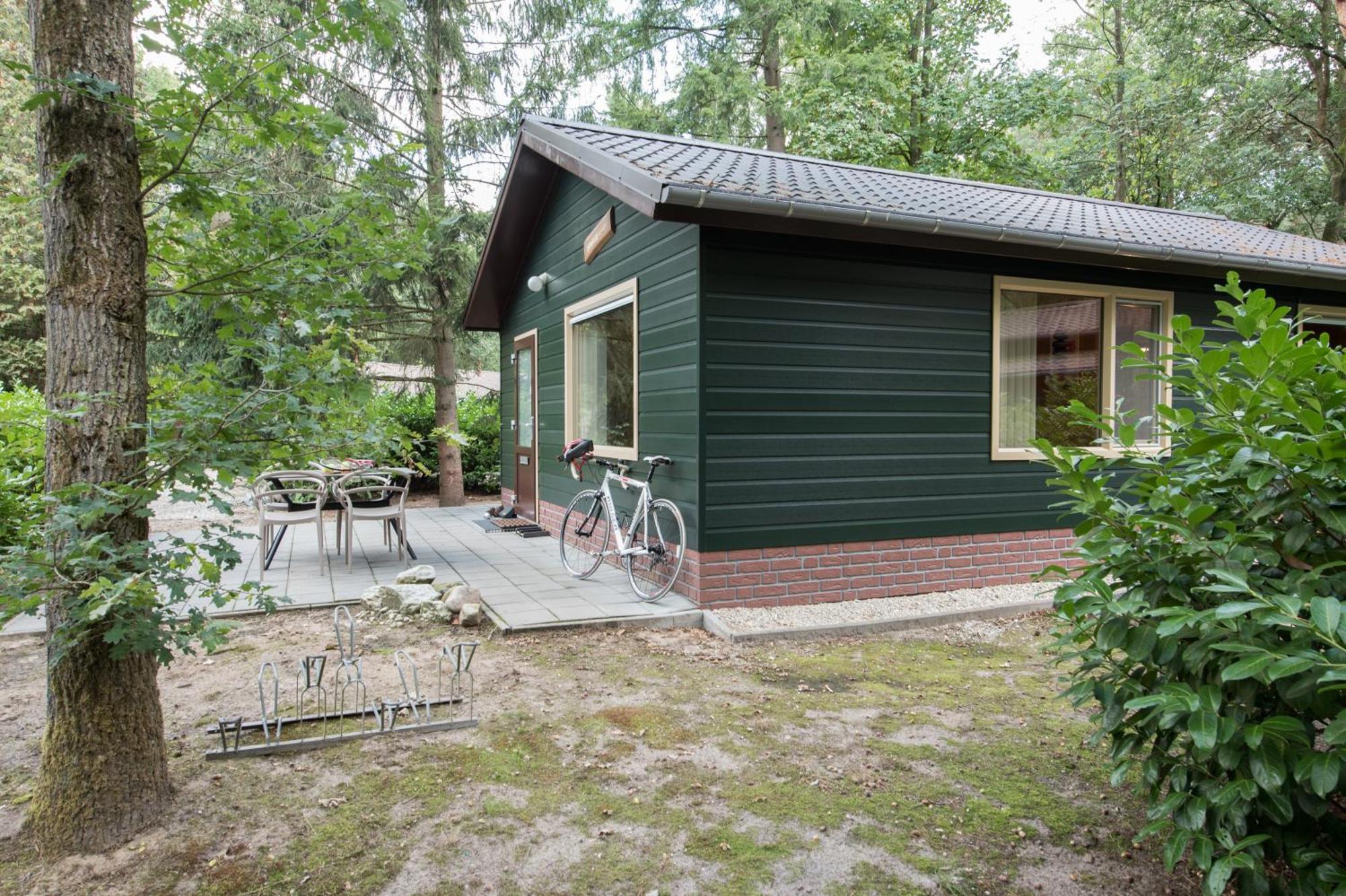 Heesch Vakantiepark Zevenbergen מראה חיצוני תמונה